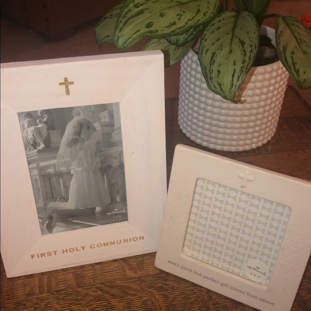 Christian frames